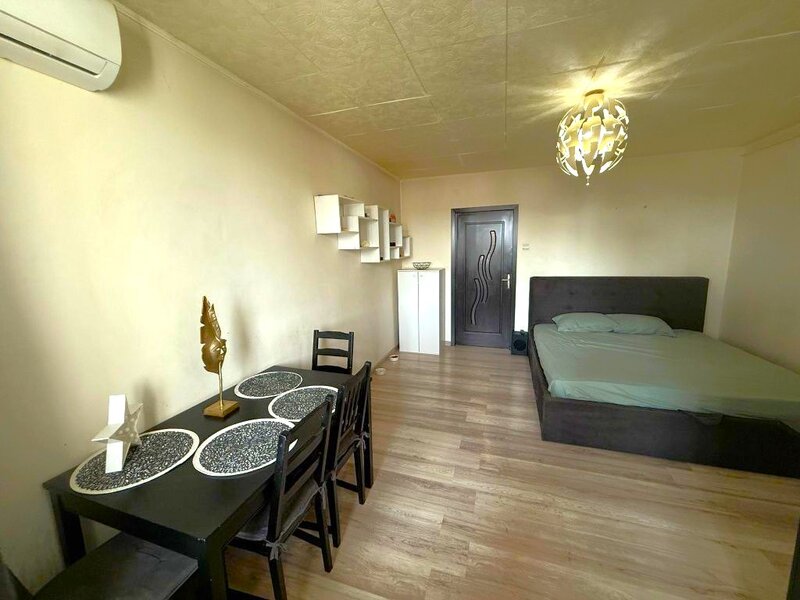 Militari, Veteranilor, 3 minute de metrou